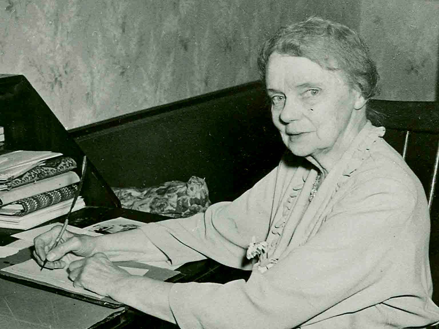Grace Helen Mowat
