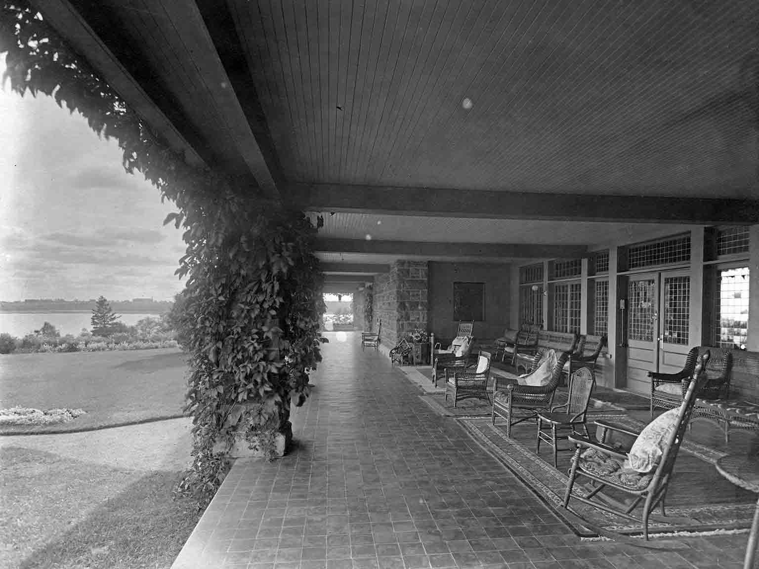 Covenhoven Verandah